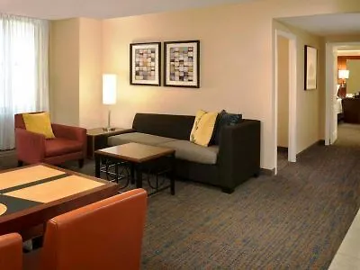 Hotel Residence Inn By Marriott Toronto Downtown / Entertainment District