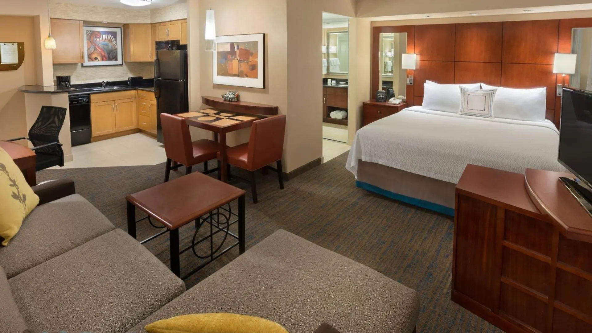 Residence Inn By Marriott Toronto Downtown / Entertainment District