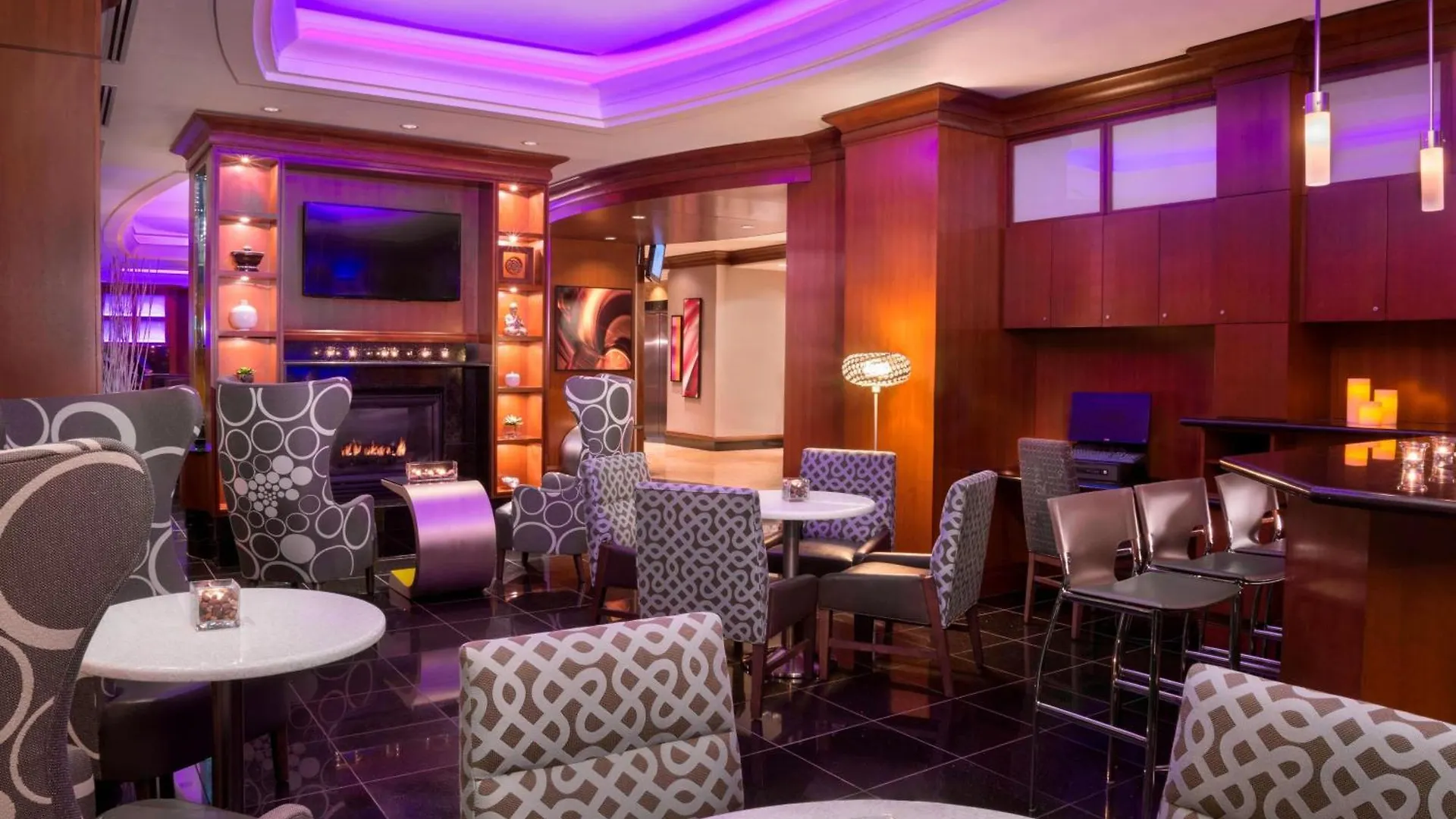Residence Inn By Marriott Toronto Downtown / Entertainment District 4*,