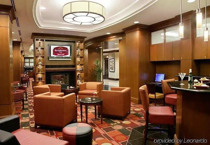 Residence Inn By Marriott Toronto Downtown / Entertainment District Otel