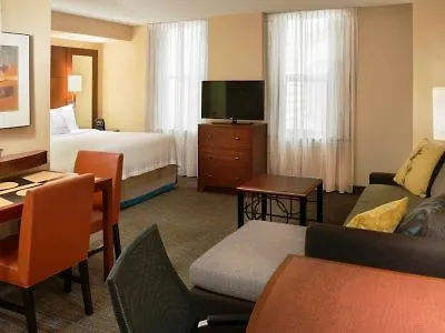 Residence Inn By Marriott Toronto Downtown / Entertainment District 4*,