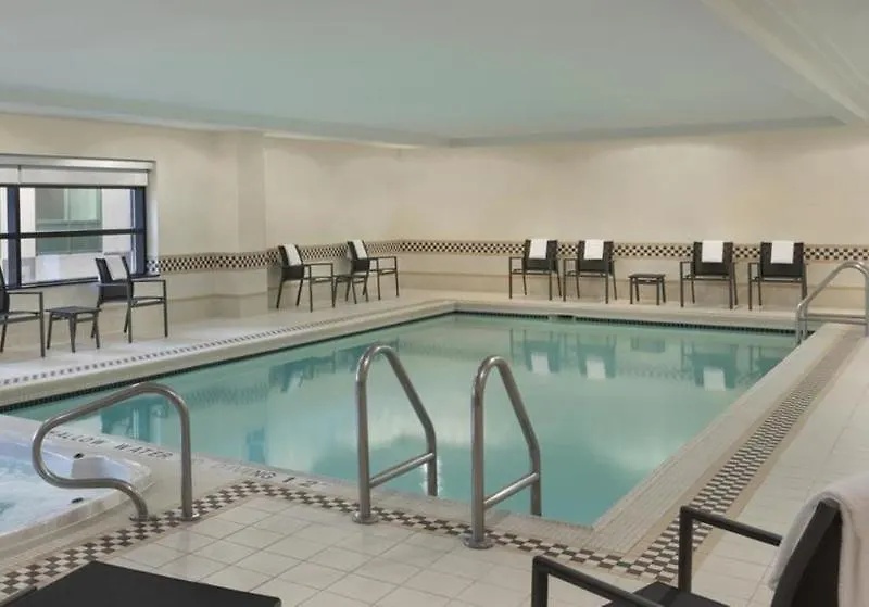 Residence Inn By Marriott Toronto Downtown / Entertainment District 4*,  Canada