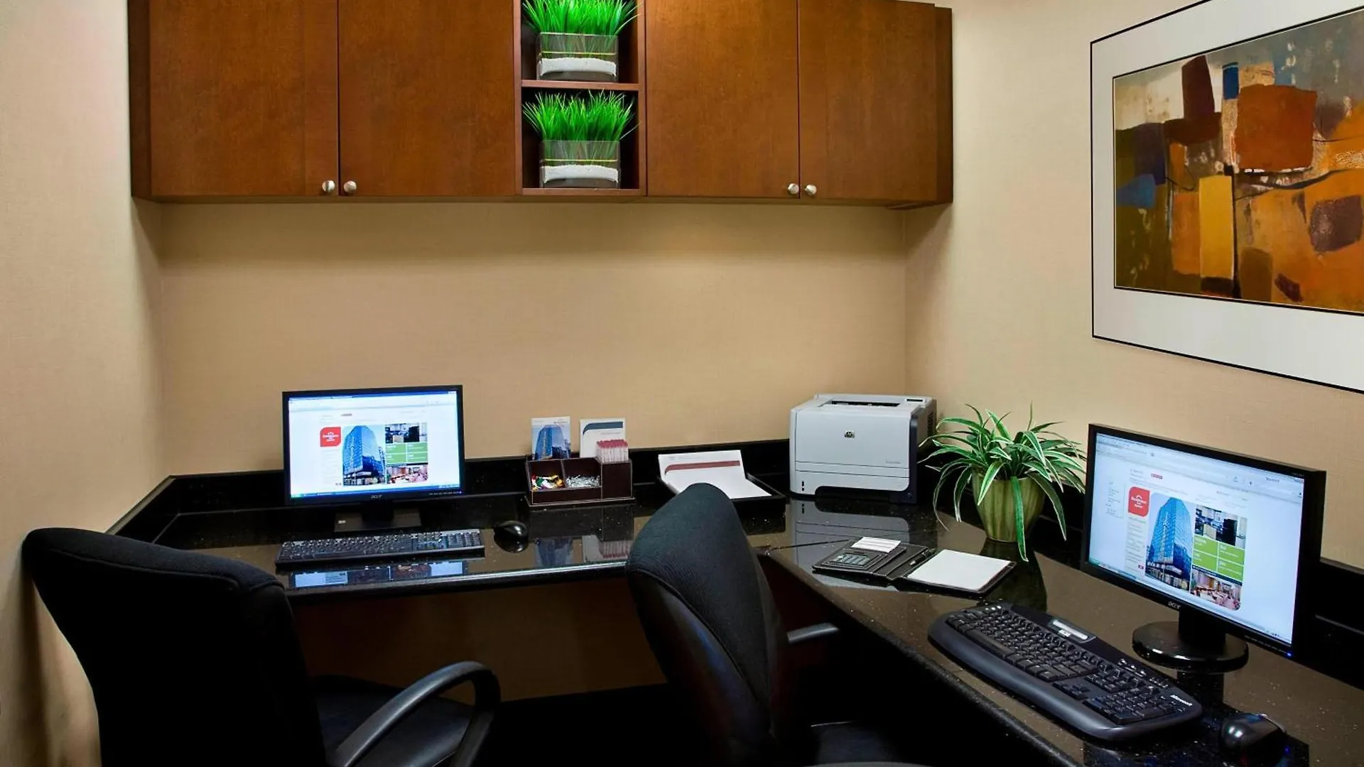 Residence Inn By Marriott Toronto Downtown / Entertainment District Hotel
