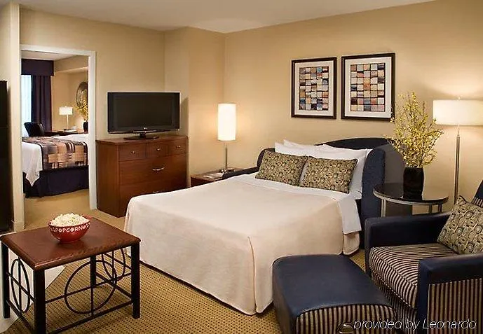 Hotel Residence Inn By Marriott Toronto Downtown / Entertainment District
